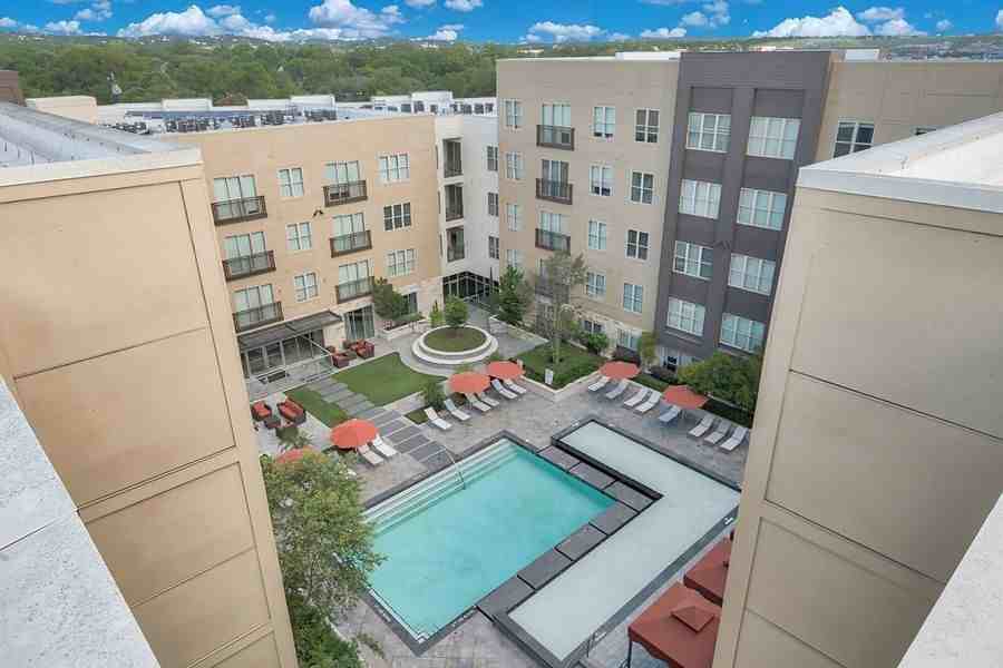 715 S Lamar Blvd #160923 - Photo 2 of 11