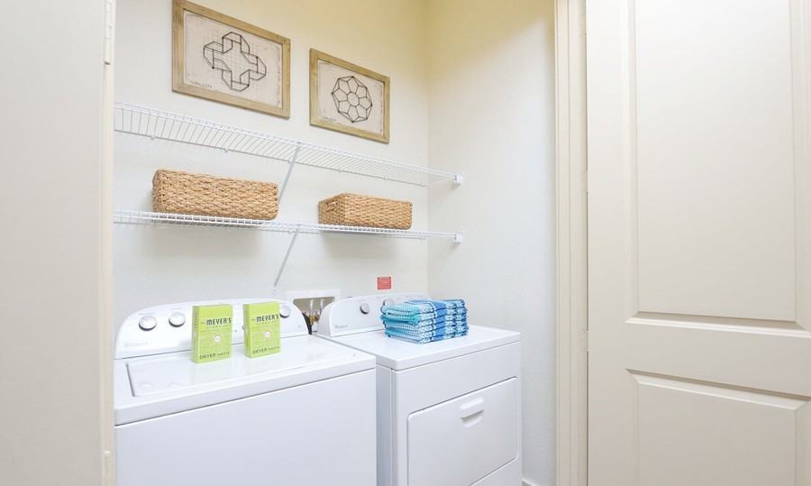 220 S Congress Ave #163891 - Photo 4 of 11