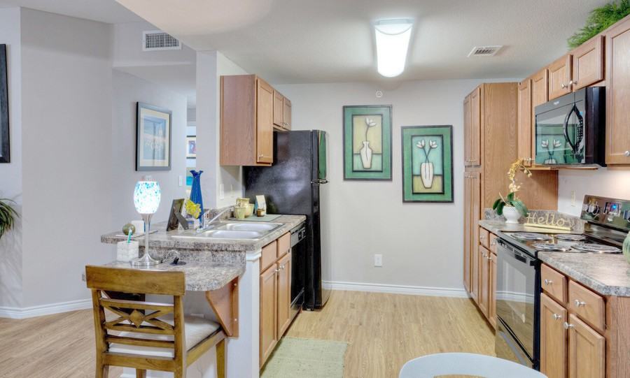 5141 Cromwell Dr #168983 - Photo 4 of 11