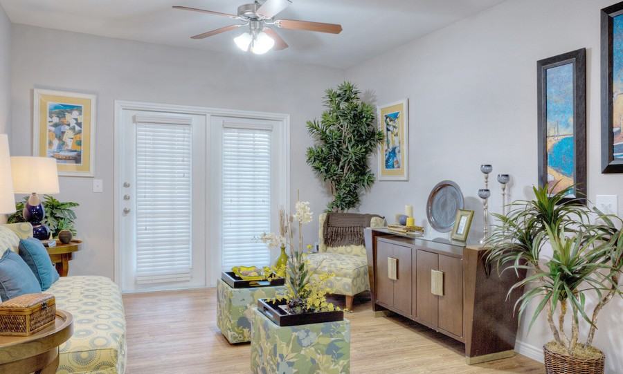 5141 Cromwell Dr #168983 - Photo 6 of 11