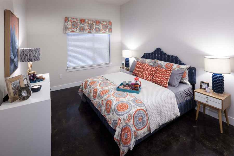 2350 N Fitzhugh Ave #23756 - Photo 4 of 11