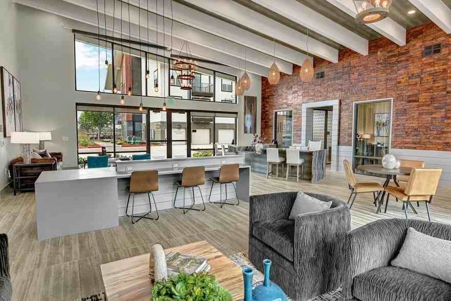 15733 Golf View Dr #24992 - Photo 7 of 10