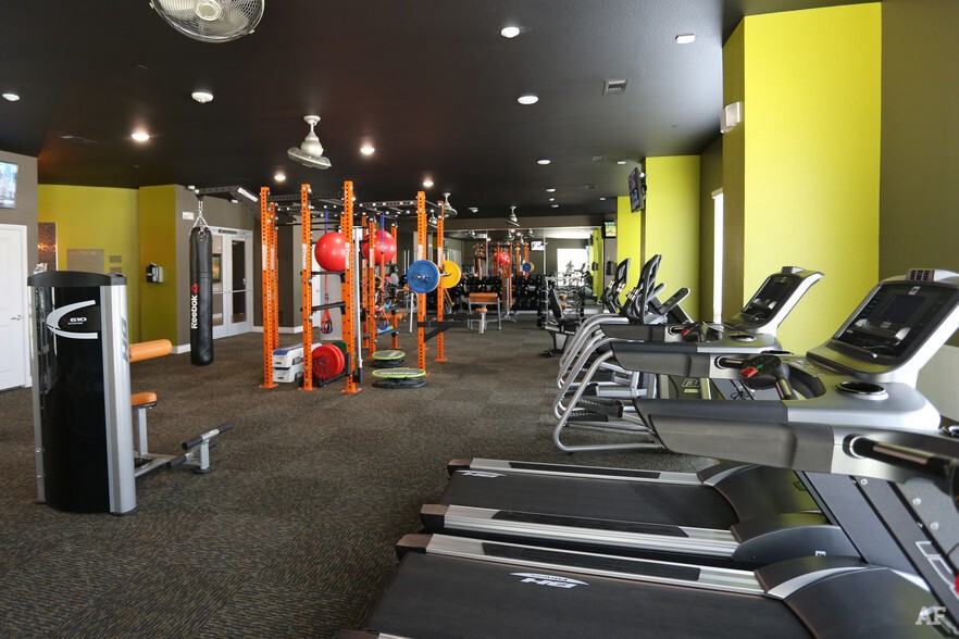 21715 W Interstate 10 #130882 - Photo 2 of 10