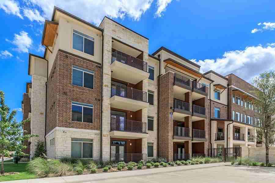 19327 Talavera Rdg Apt 4408 #157731 - Photo 2 of 11