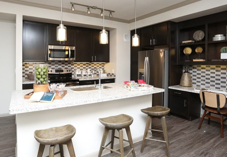 6202 Roxbury Dr #165784 - Photo 4 of 11