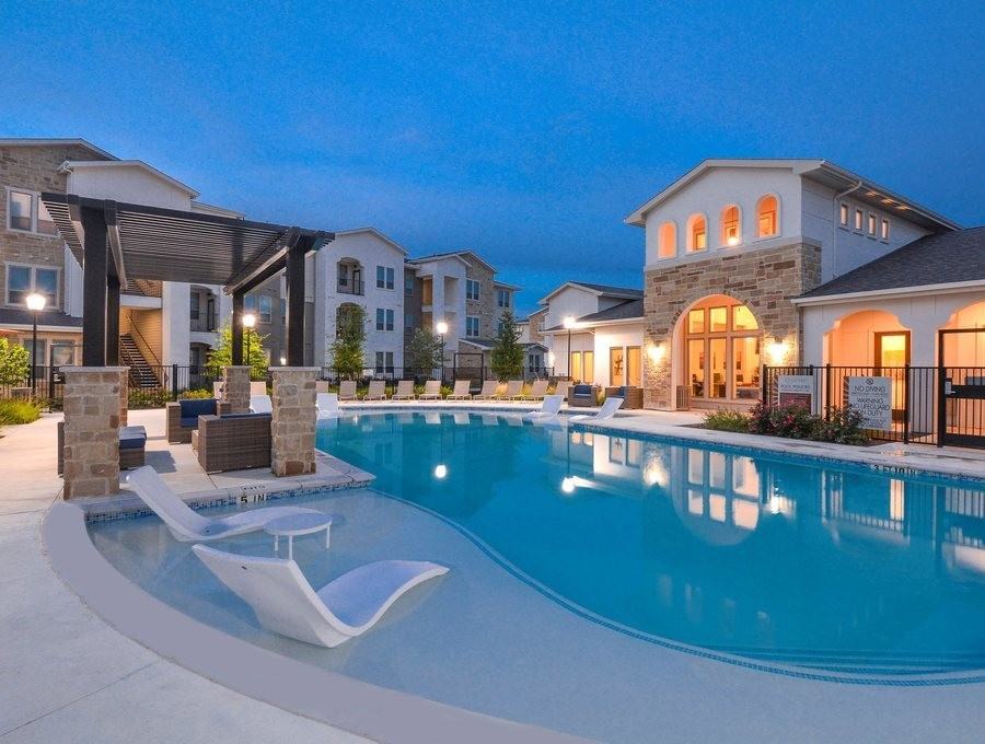 435 Sw 42nd St #167991 - Photo 3 of 11