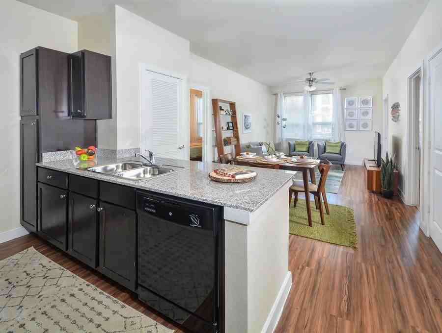 435 Sw 42nd St #167991 - Photo 7 of 11