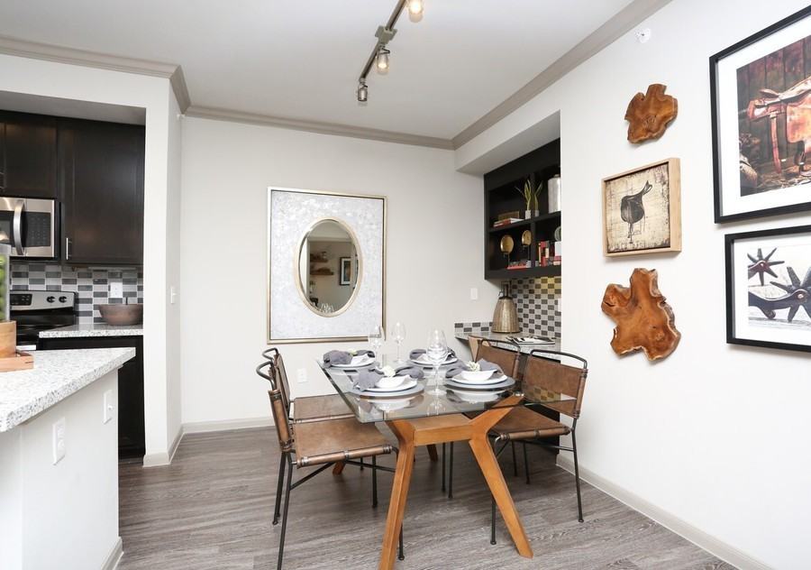 6202 Roxbury Dr #168902 - Photo 3 of 6