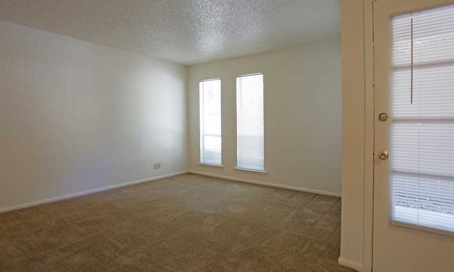 Hillcrest & Gentleman #165 - Photo 2 of 50