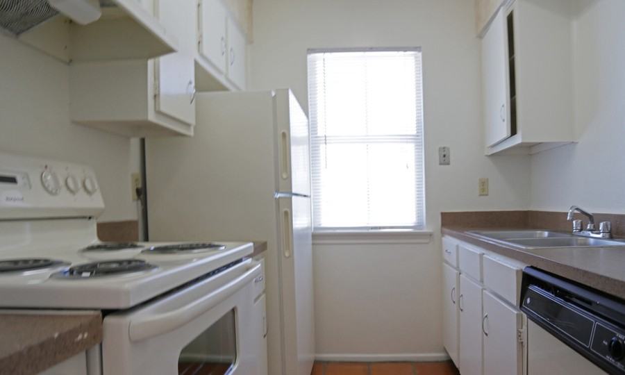 Hillcrest & Gentleman #165 - Photo 4 of 50