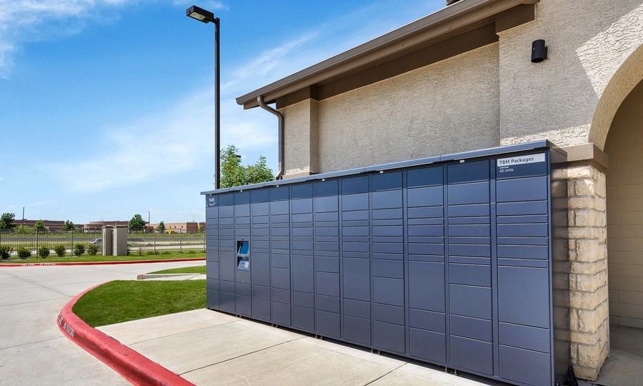 6316 N State Highway 360 #2809 - Photo 3 of 16