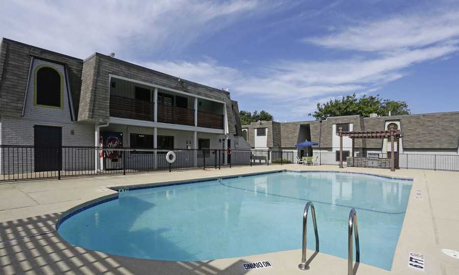 3207 E Park Row Dr #1242 - Photo 4 of 16