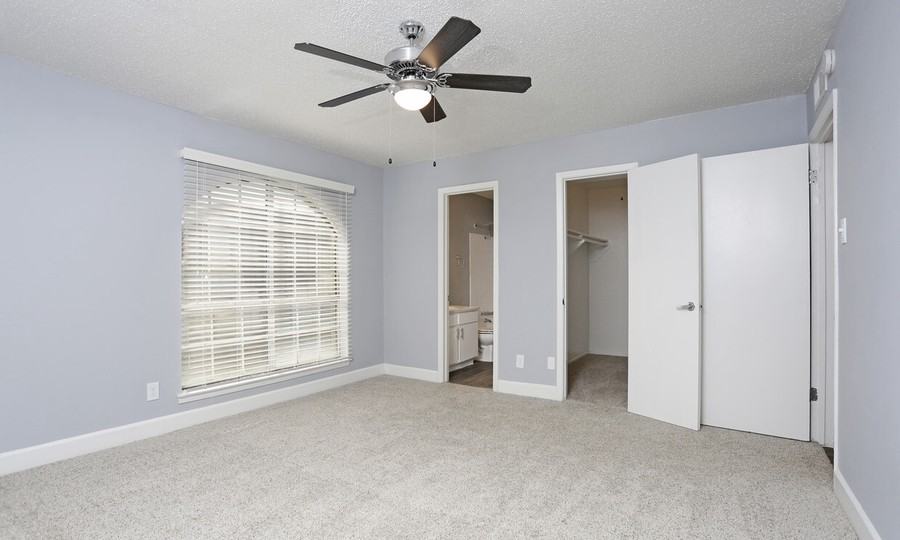 3207 E Park Row Dr #1242 - Photo 7 of 16