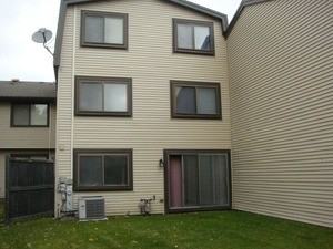 3S306 Briarwood Dr - Photo 3 of 19