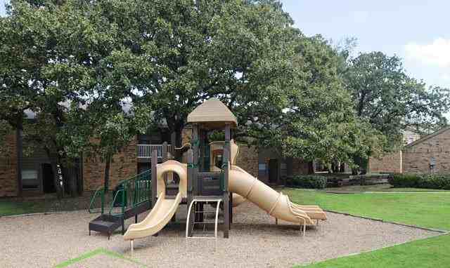 2525 Silverbrook Ln #1138 - Photo 7 of 27