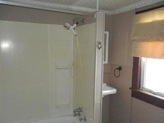 510 McAlpine St - Photo 3 of 9