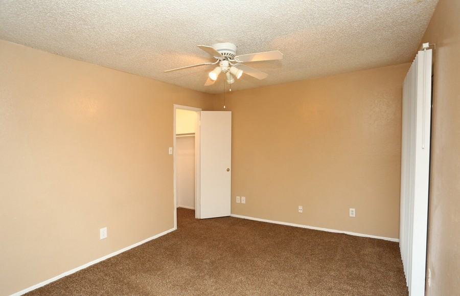 2027 E Pioneer Pkwy #4374 - Photo 7 of 49