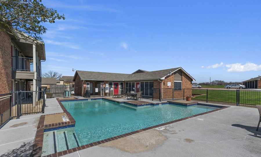 4015 Park Square Dr #2497 - Photo 2 of 25