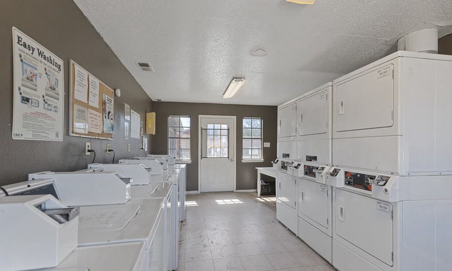 4015 Park Square Dr #2497 - Photo 6 of 25