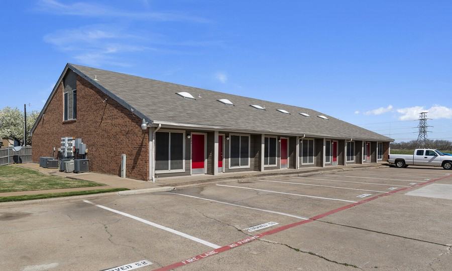 4015 Park Square Dr #2497 - Photo 7 of 25