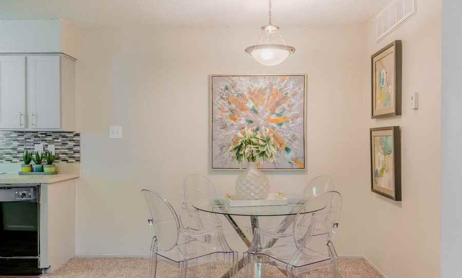 2006 Park Place Blvd #3907 - Photo 4 of 25