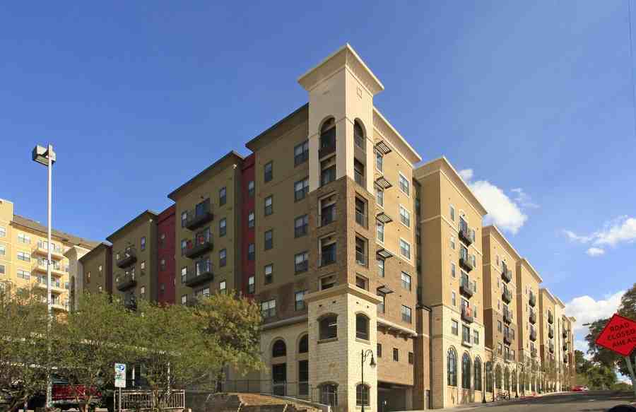 2511 Longview St #225 - Photo 7 of 42