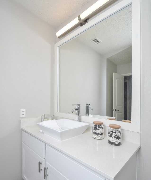 3206 S 1st St #887 - Photo 4 of 6