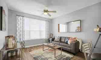 featured image of 106 Nueces St #945