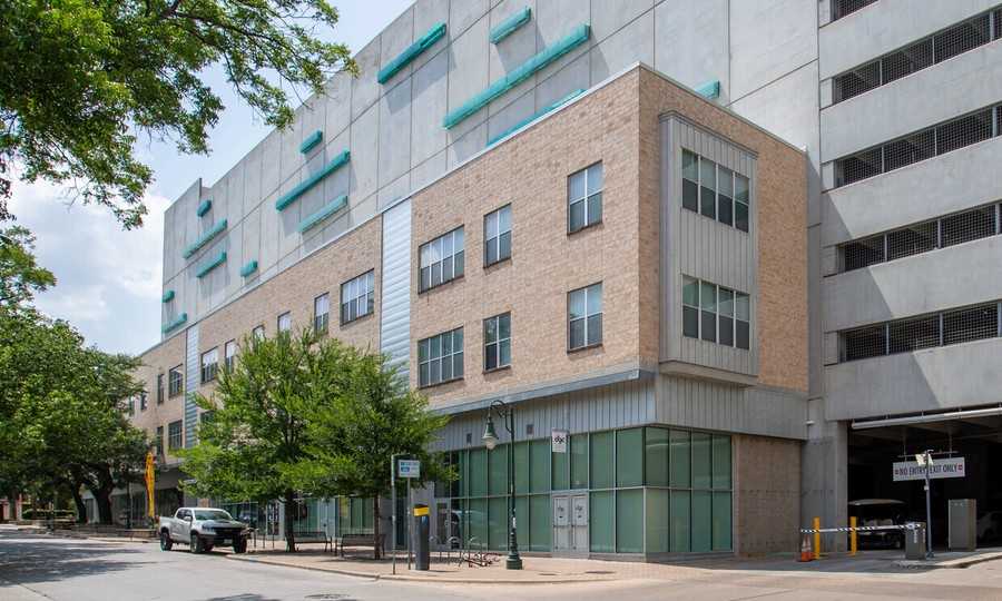 2228 Rio Grande St Ste D116 #1860 - Photo 5 of 14