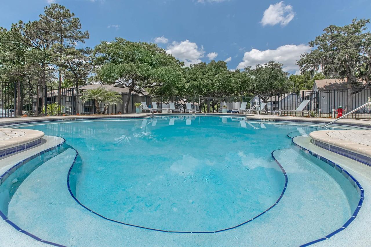 The Julep & Julep Flats - Photo 2 of 50