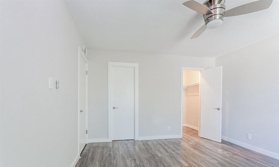 5011 Manor Rd #1742 - Photo 2 of 31