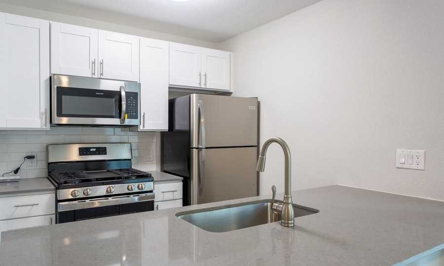 5011 Manor Rd #1742 - Photo 4 of 31