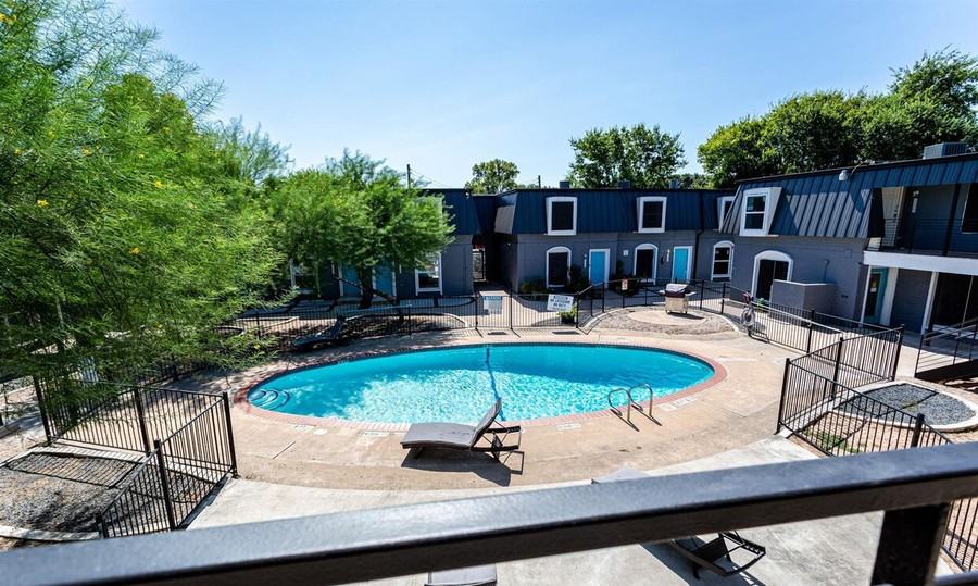 5011 Manor Rd #1742 - Photo 7 of 31