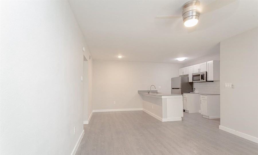 1720 Patton Ln #515 - Photo 6 of 34