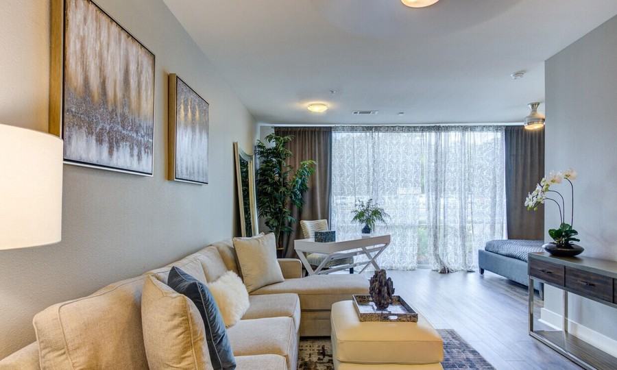 1624 E Riverside Dr #1680 - Photo 3 of 50