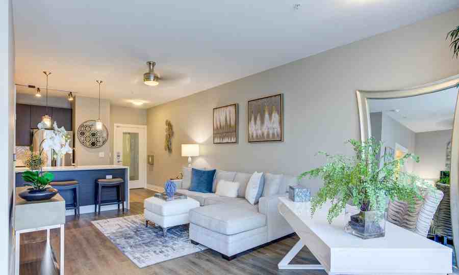 1624 E Riverside Dr #1680 - Photo 5 of 50