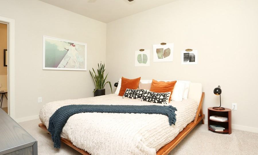 615 Clayton Ln #1371 - Photo 4 of 50