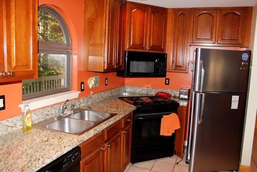 11 Chastain Hill Rd - Photo 3 of 23