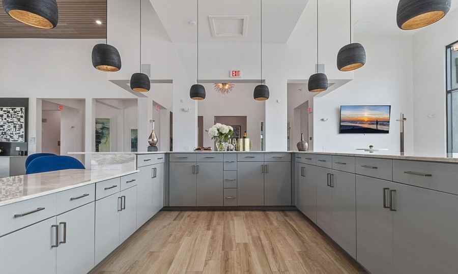 11928 S Interstate 35 #1799 - Photo 4 of 22