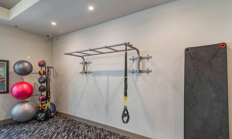 2031 E 7th St #410 - Photo 2 of 15