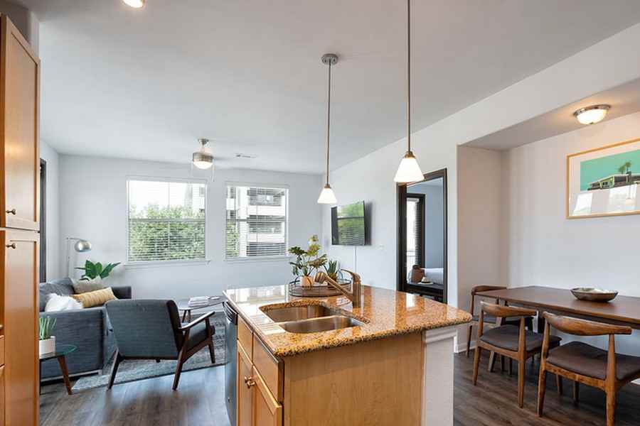 306 N Lamar Blvd #282 - Photo 2 of 17