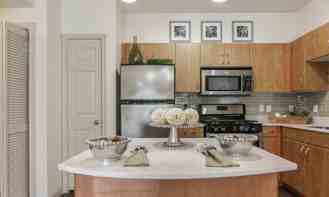 Metric/Running Bird #802 - Photo 1 of 1