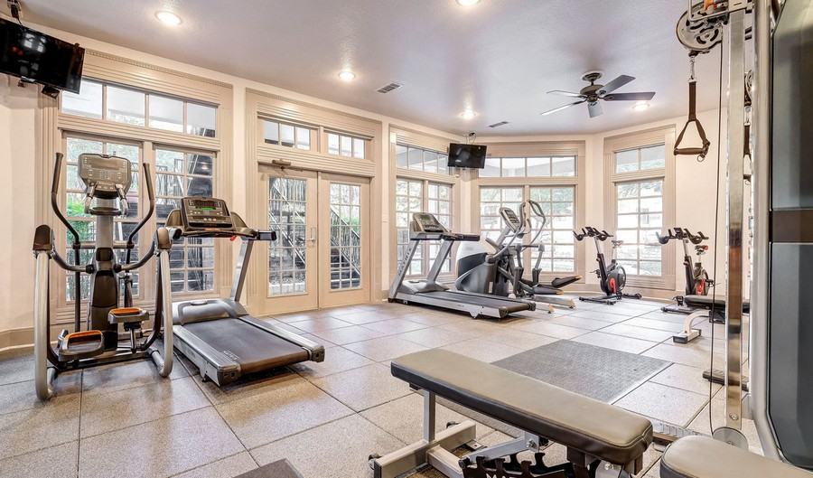 7706 N Capital Of Texas Hwy #453 - Photo 6 of 12