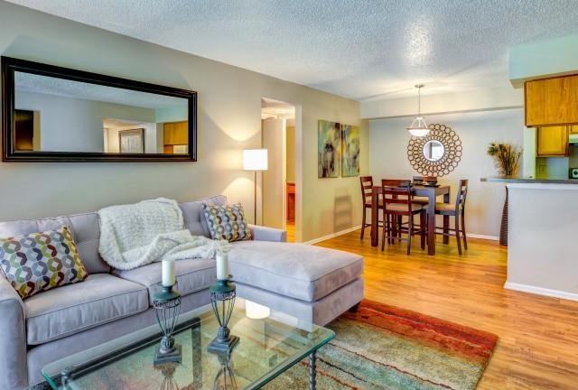 2807 Shoreline Dr #157 - Photo 4 of 36