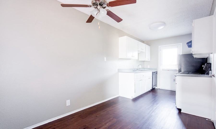 6818 S Congress Ave #1983 - Photo 2 of 18