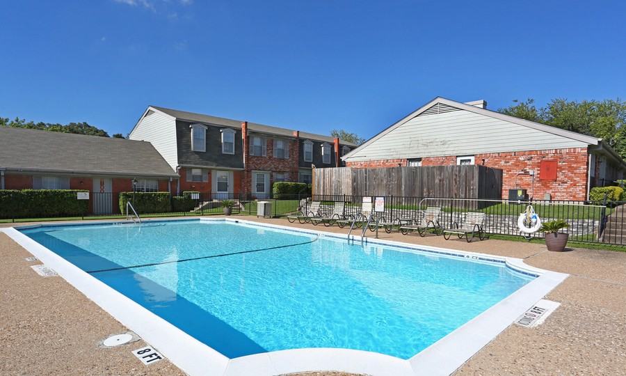 506 E Anderson Ln #291 - Photo 2 of 50