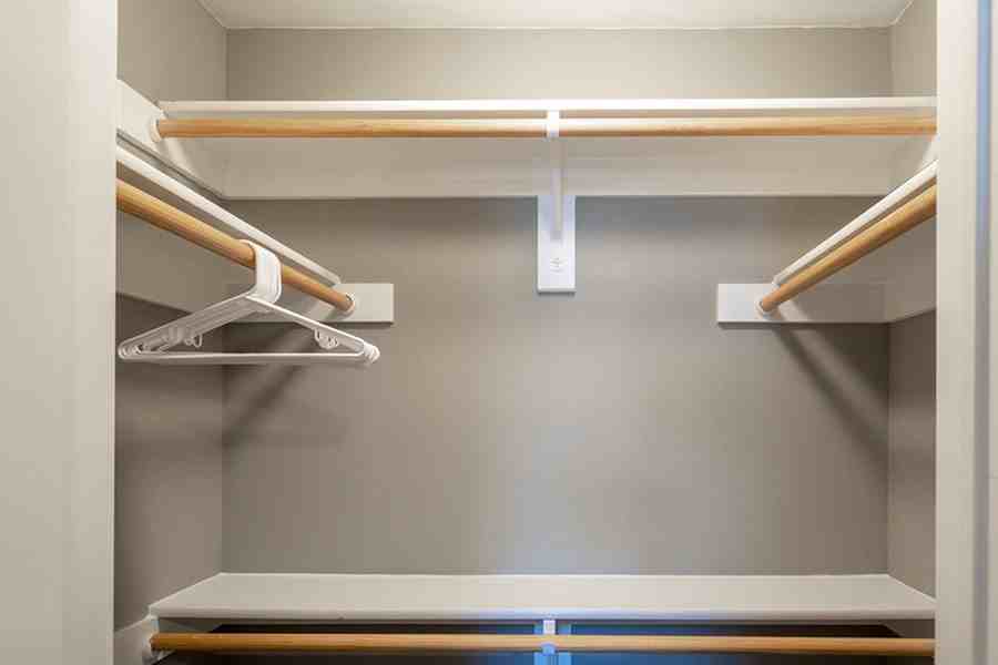 5767 Lawnmont Ave #1119 - Photo 5 of 27