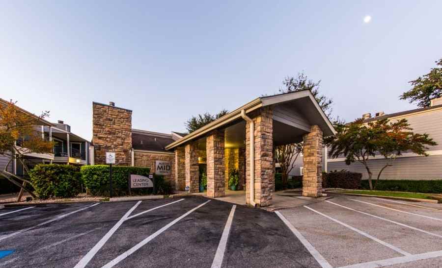 2825 Foster Ln #1079