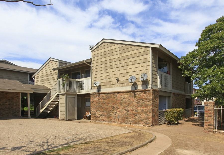 8936 Galewood Dr #1569 - Photo 2 of 34