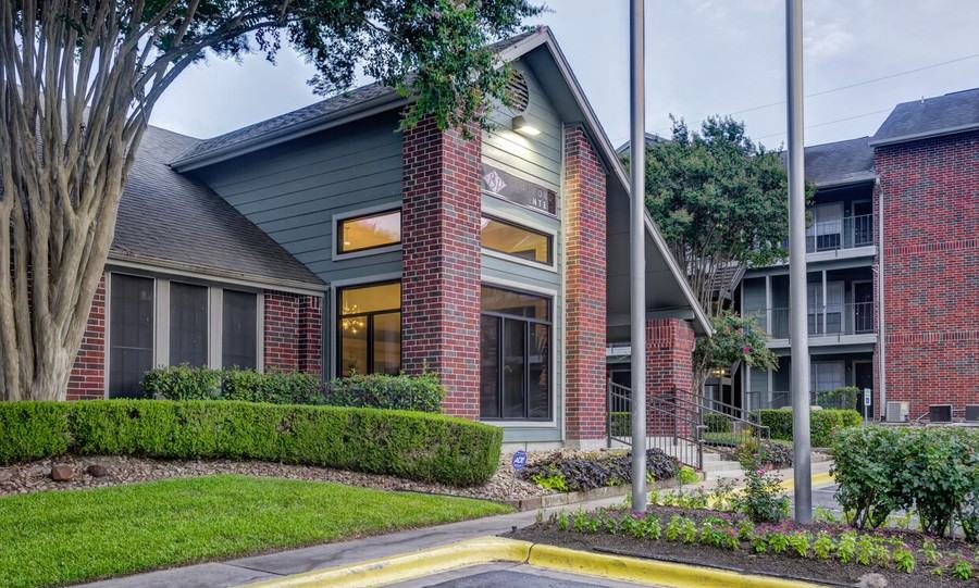 11606 Metric Blvd #195 - Photo 7 of 24